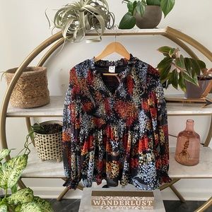 Floral Anthropologie, Akemi + Kin top
